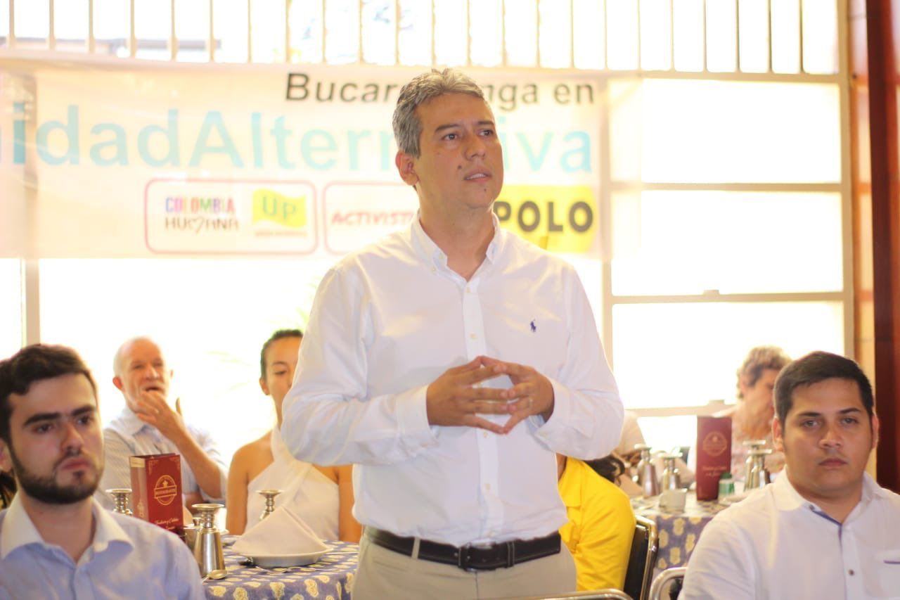 Carlos Francisco Toledo reemplazará a Stalin Ballesteros en Colombia Compra Eficiente