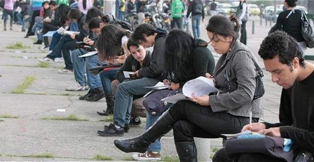 Desempleo en Colombia sigue siendo del 12,7%