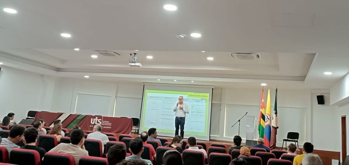 Encuentro de Docentes de ciencias básicas en las UTS