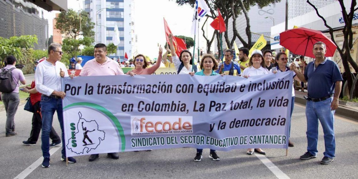 Clases ‘recortadas’ por protesta de profesores en Bucaramanga
