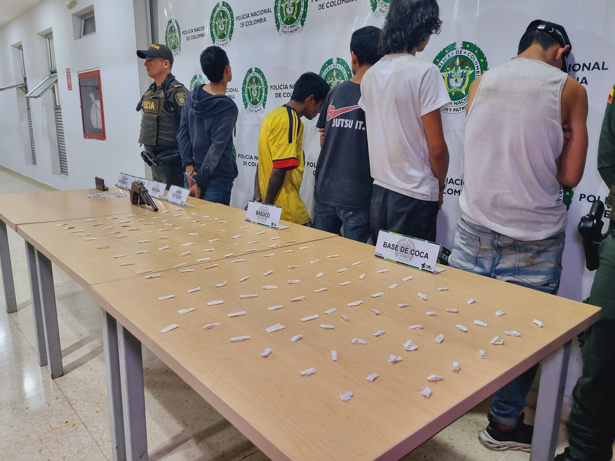 Pandilla de traficantes cayó ante la ley en el barrio San Martín de Bucaramanga