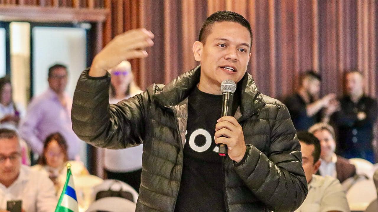 Periodistas ofrecieron crear Escuela de Turismo en Girón
