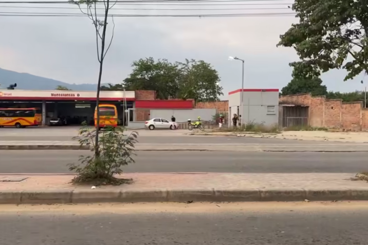 Cuerpo de un abuelito duró 6 horas tirado en la calle