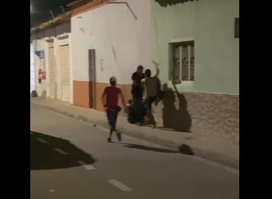VIDEO: Dos heridos graves dejó sangrienta riña a cuchillo en Piedecuesta