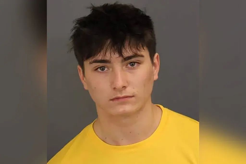 Aplican máxima sentencia a adolescente por provocar incendio que mató a cinco personas