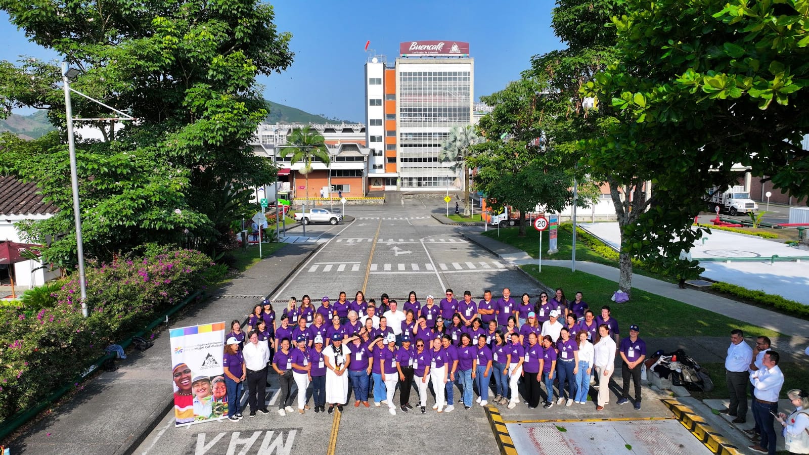 Mujeres caficultoras colombianas líderes en la industria y agentes de cambio