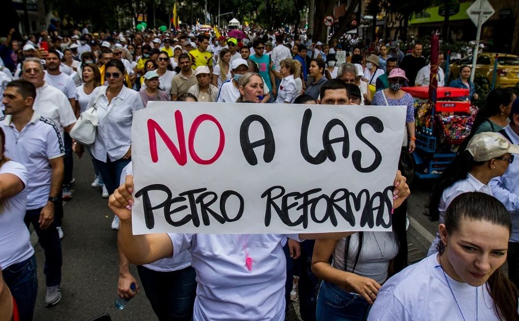 Reformas que propone Gobierno son inconvenientes para Colombia dicen organismos internacionales