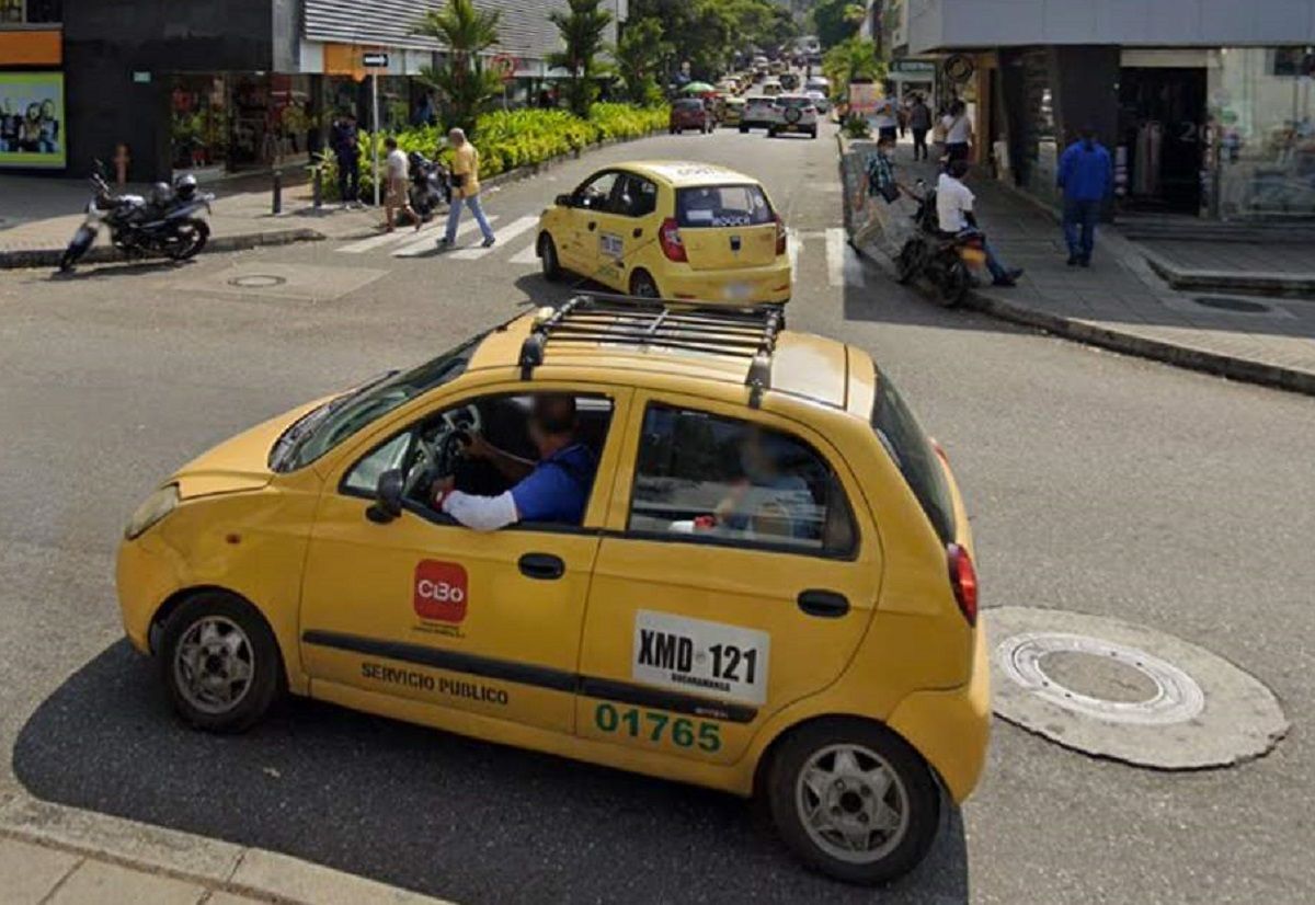 Sí rige medida de pico y placa para taxis en Bucaramanga durante Semana Santa