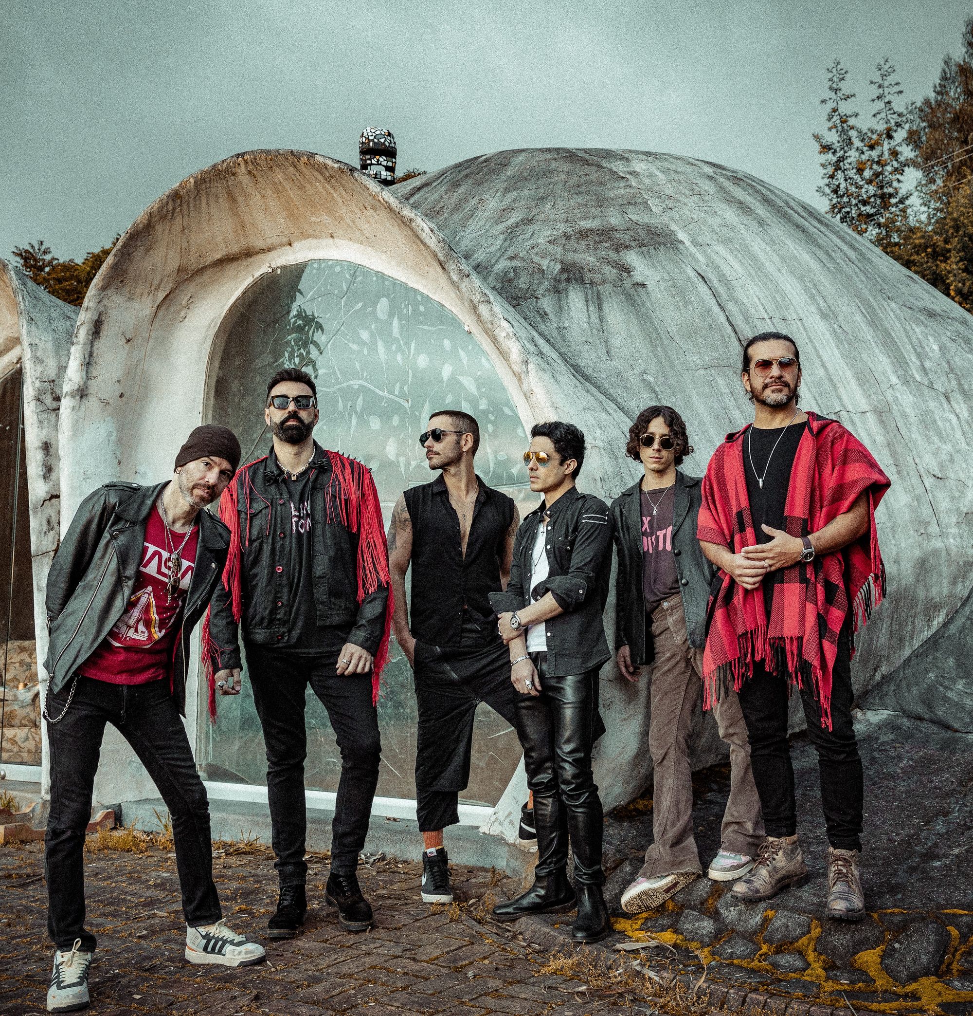 ‘Distintos´ The Mills estrena un himno para cantarle al amor