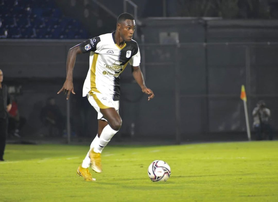 Fallece futbolista colombiano durante entrenamiento en Bolivia