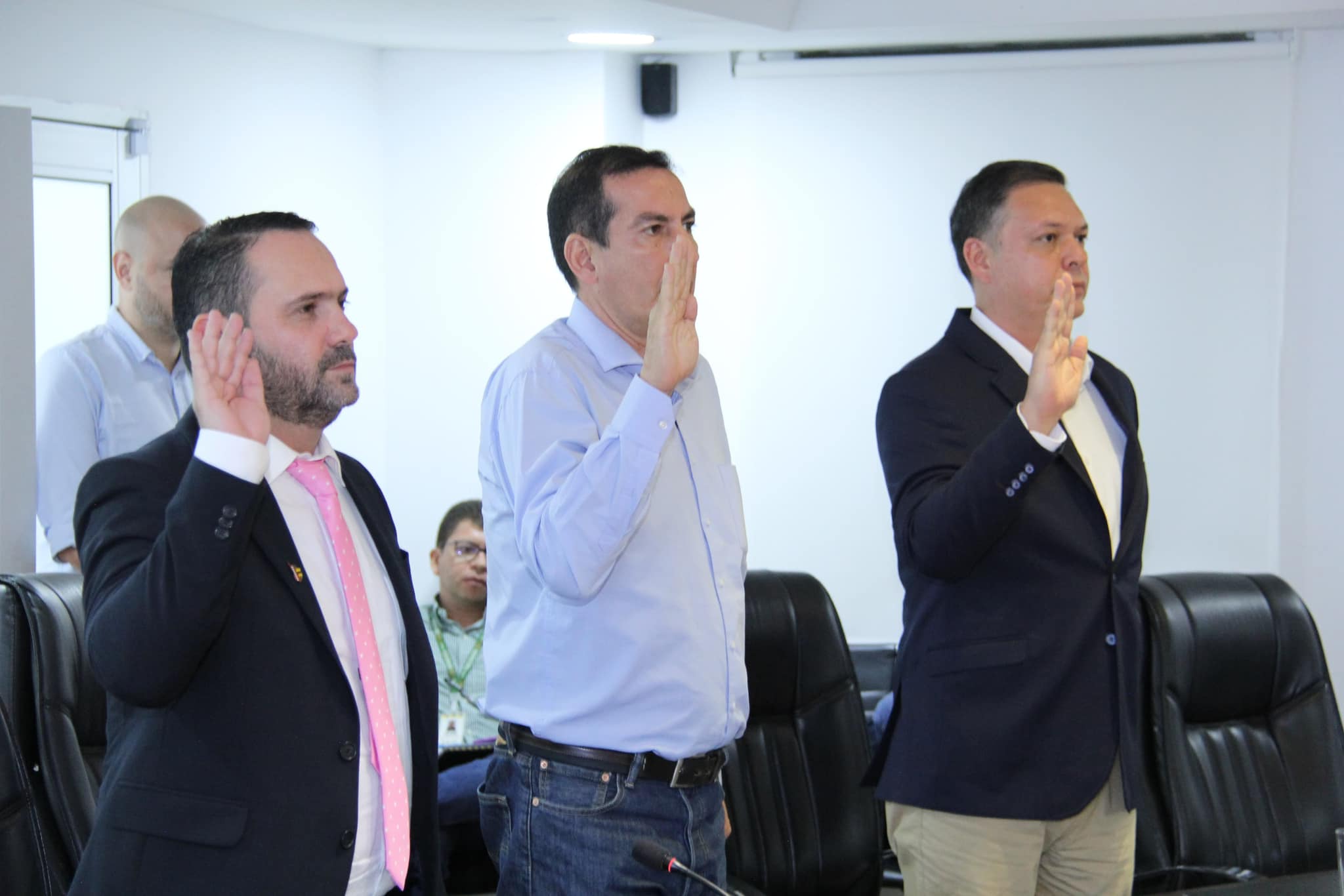 Nuevas designaciones gubernamentales reciben felicitaciones oficiales