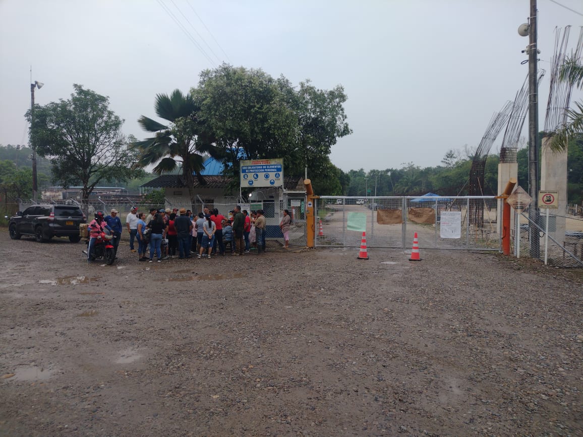 Comunidad y Petrosantander buscan acuerdo para evitar desalojo en Sabana de Torres