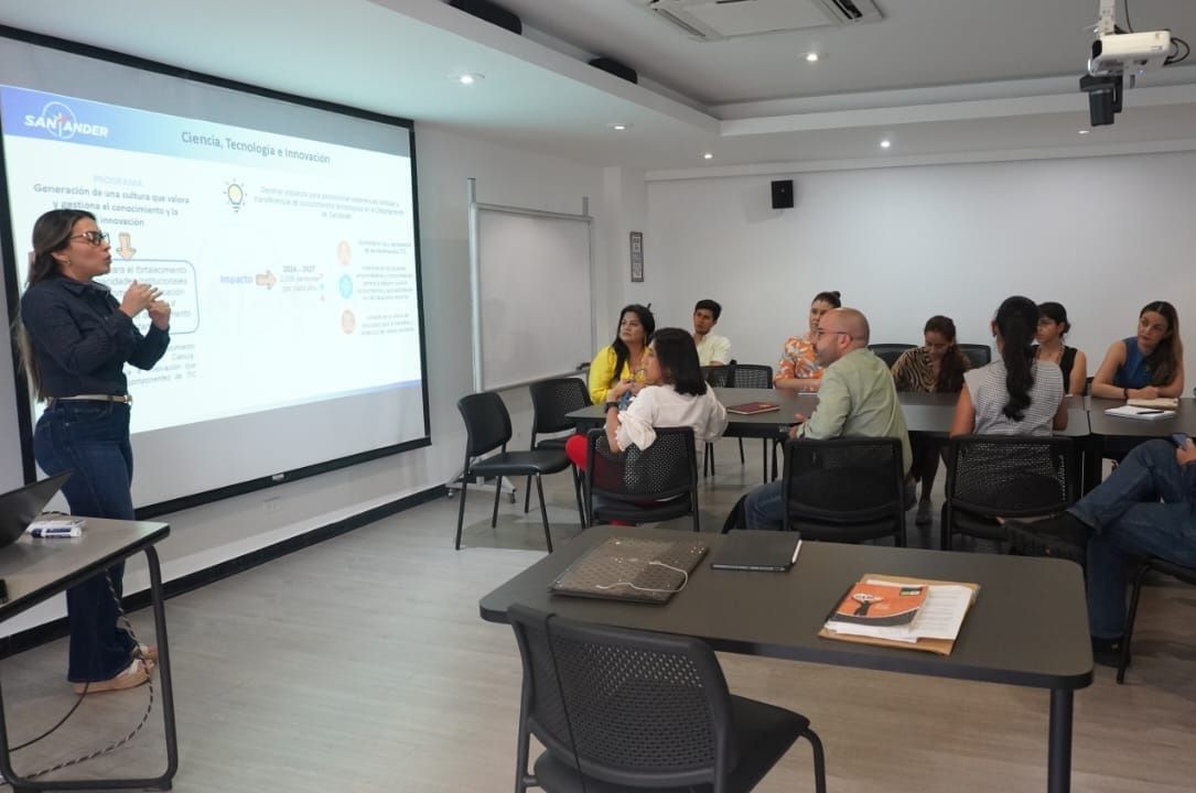 Secretaría de las TIC impulsa innovación en Santander