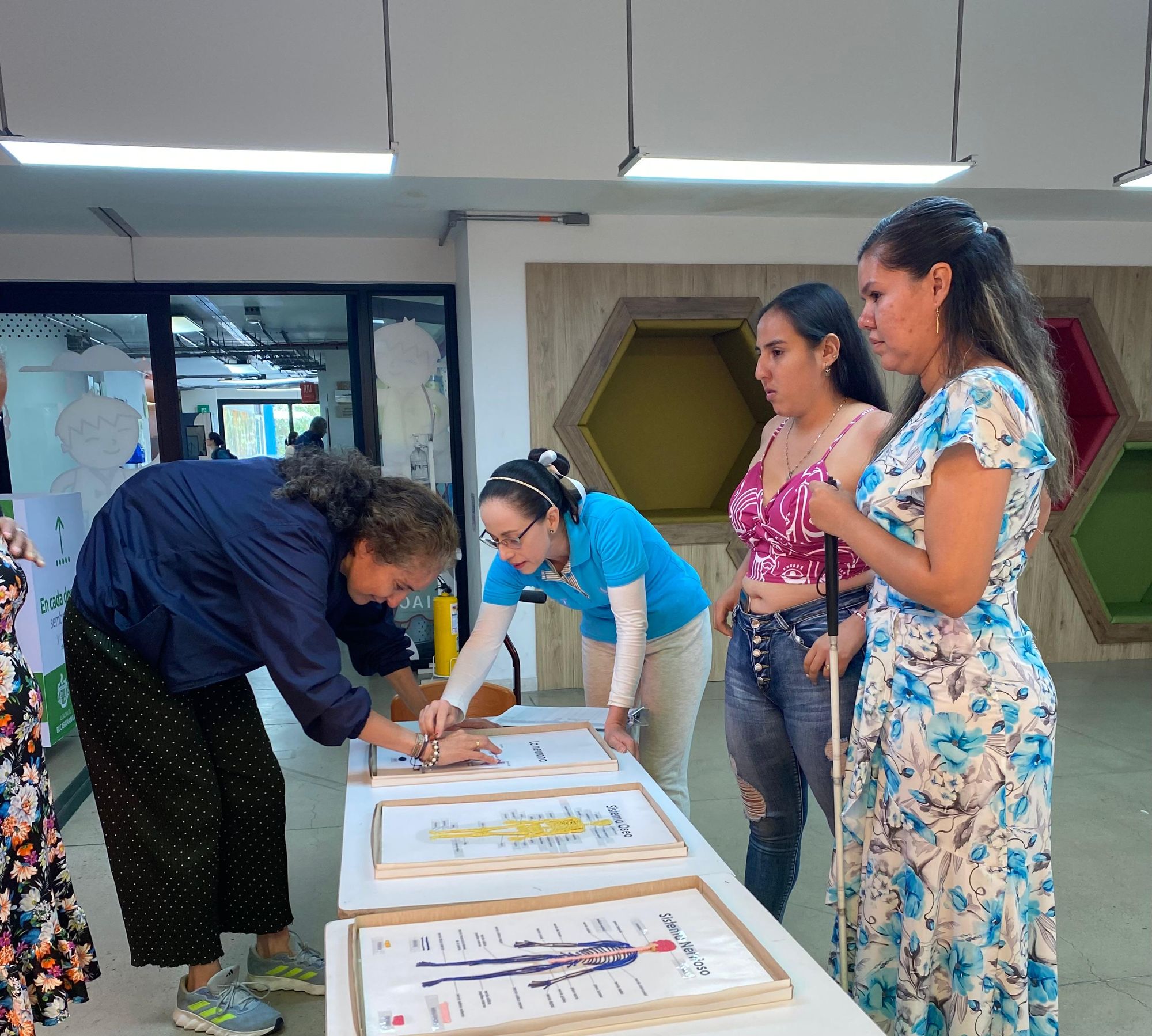 Exposición sensorial inclusiva conquista Bucaramanga