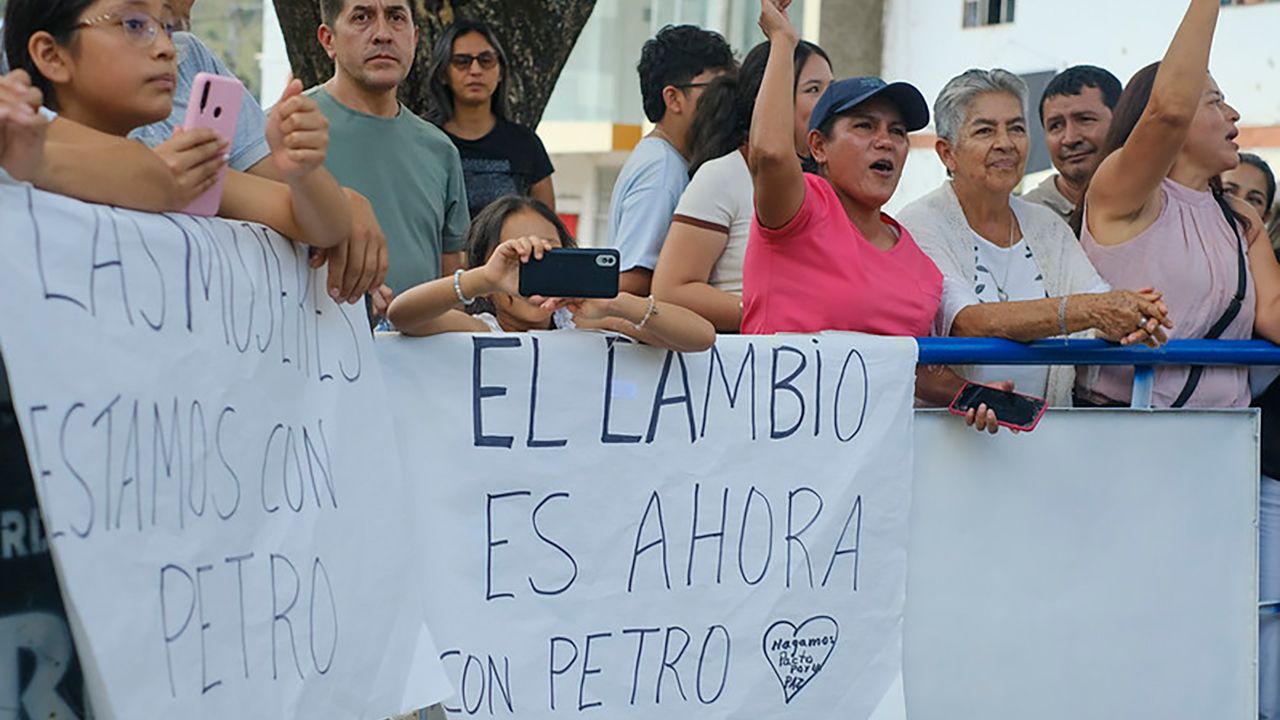 Petro podrá compraventa de oro para acabar con la especulación y la violencia en el sur del país