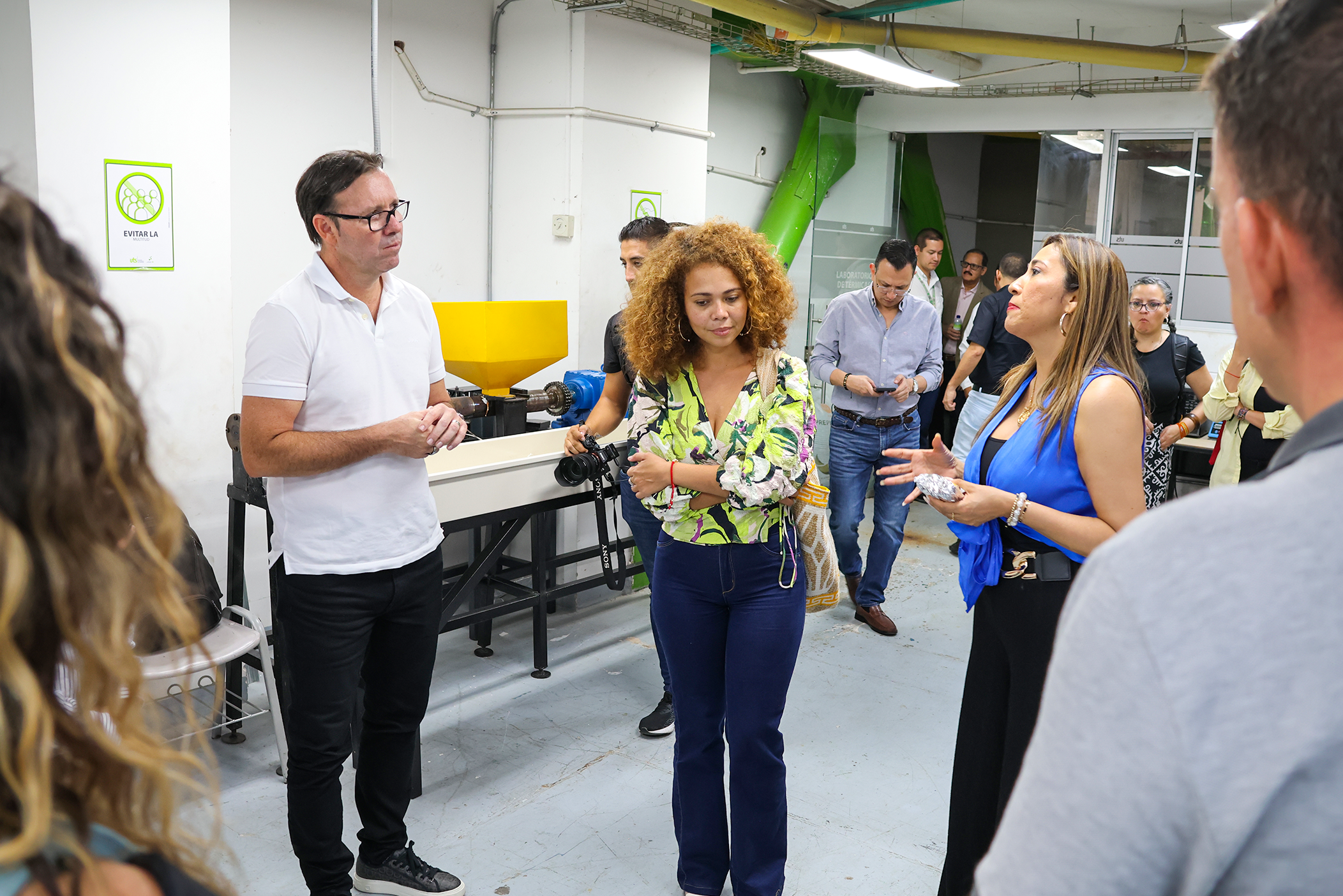 Ministra de Ciencias resalta proyectos innovadores en las UTS