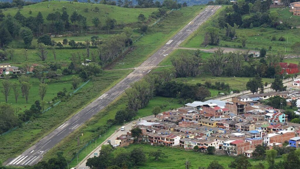 Sede UIS Málaga acogerá Primer Foro de Conectividad Aérea
