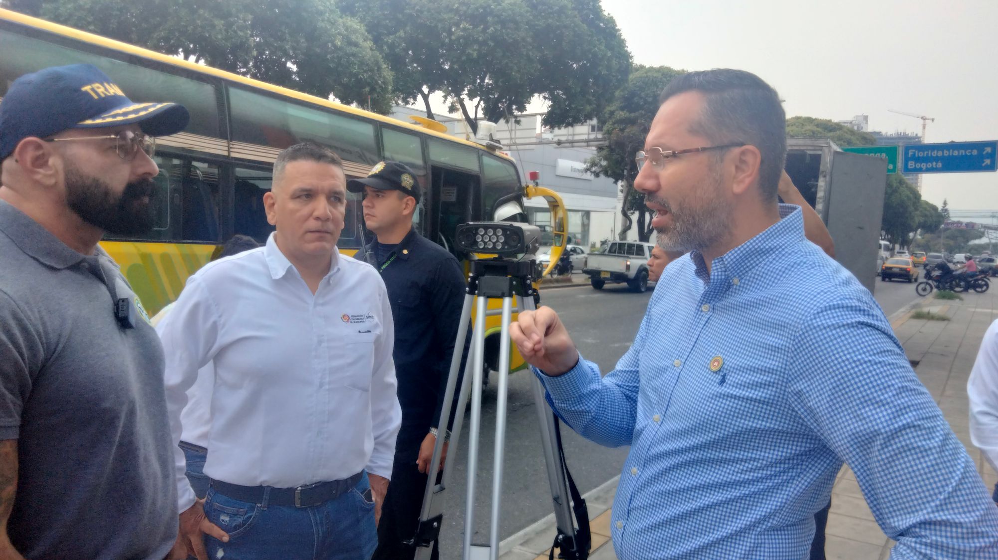 Implementan cámaras 'salva vidas' portátiles para detectar conductores infractores en Bucaramanga