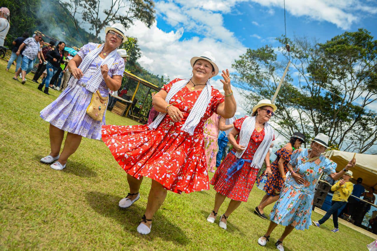 Festival Artístico Cultural en Parque de la Sexta