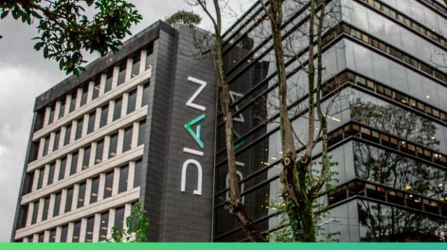 Subasta pública de carros, camionetas y motos de la Dian y cómo participar