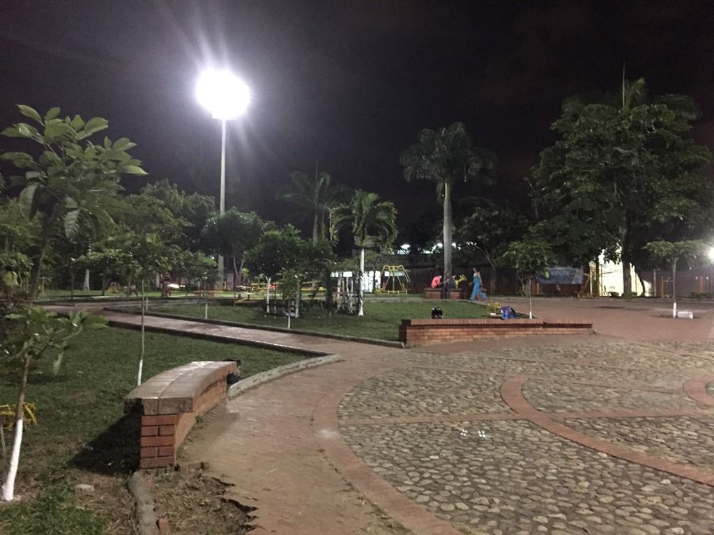 Programan cierres viales por arreglos de alumbrado público durante 3 meses en Bucaramanga