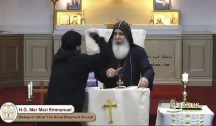 Hombre apuñala a líder religioso y a otras personas en iglesia