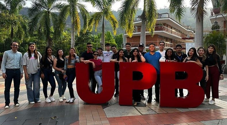 Experiencia académica y relacionamiento interinstitucional