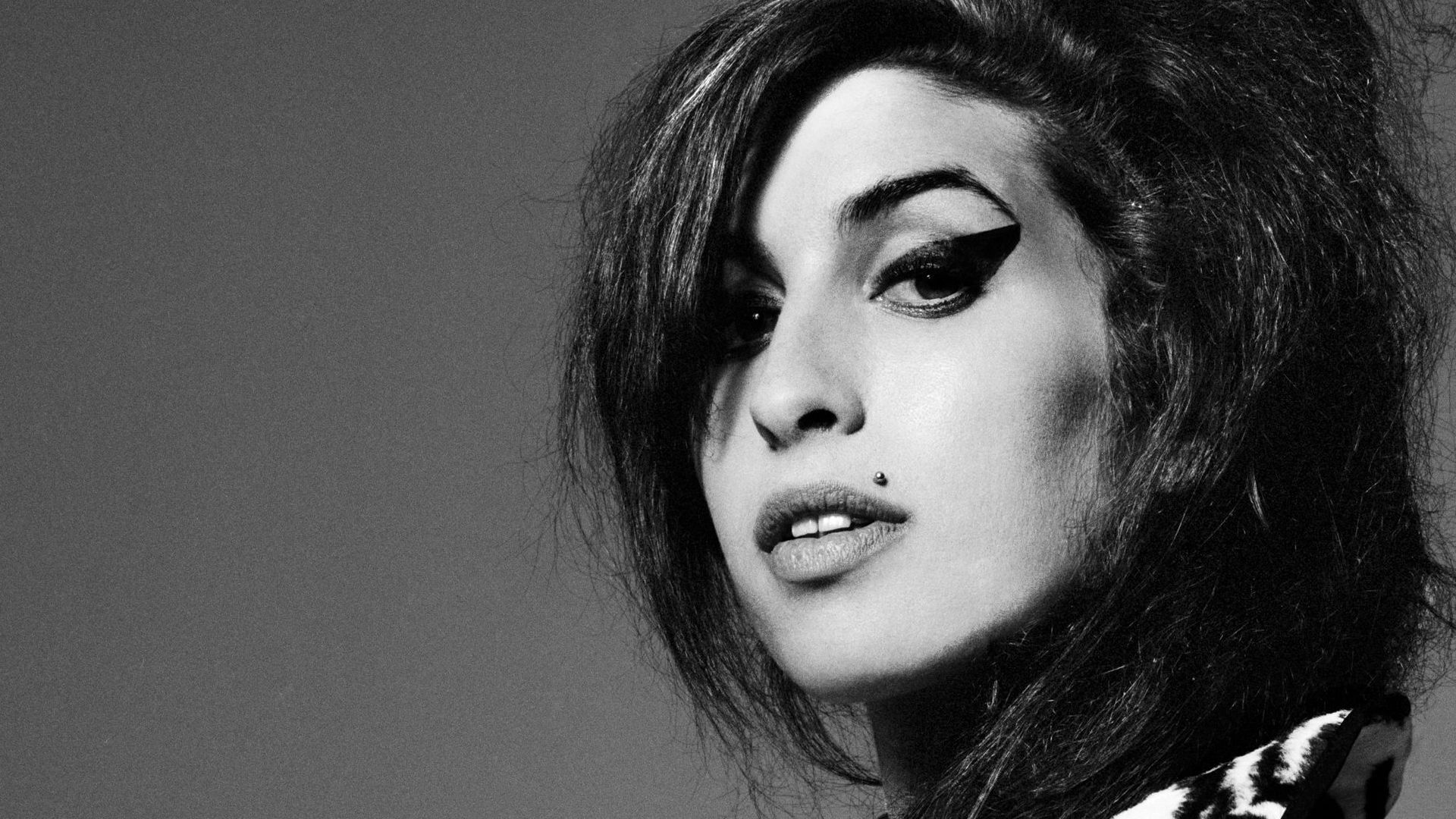 La película biográfica sobre Amy Winehouse, titulada "Back to Black", se estrenó en Londres el 11 de abril de 2024