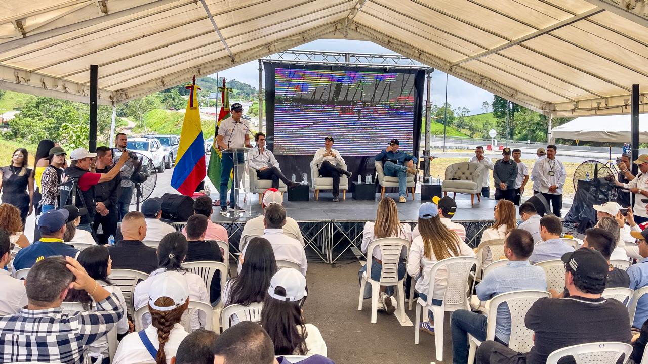 Inaugurada Unidad Funcional 9 de la vía 4G Bucaramanga-Barrancabermeja-Yondó