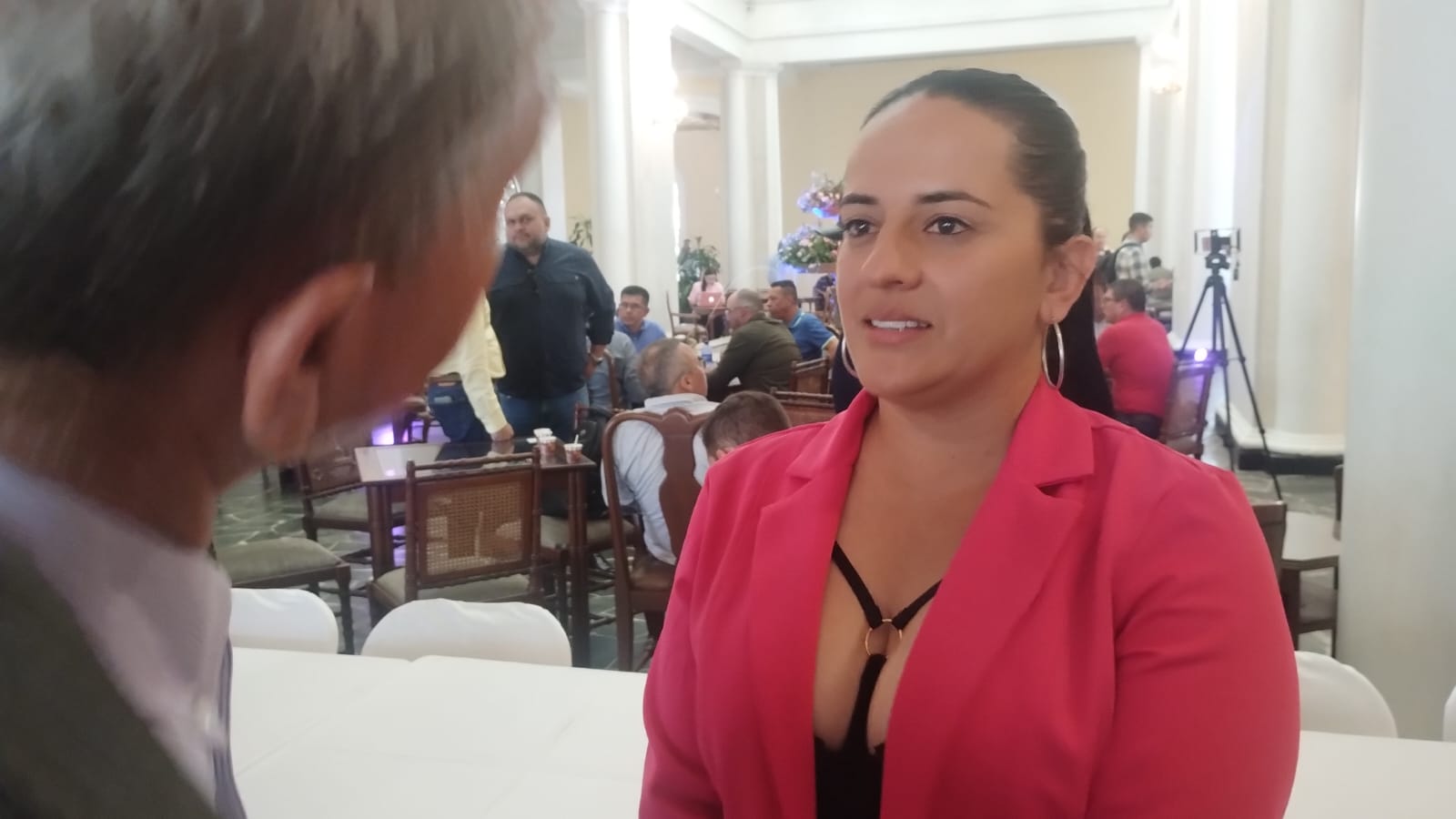 Al municipio de La Paz le garantizaron todo el Cielo y más Díaz para el progreso