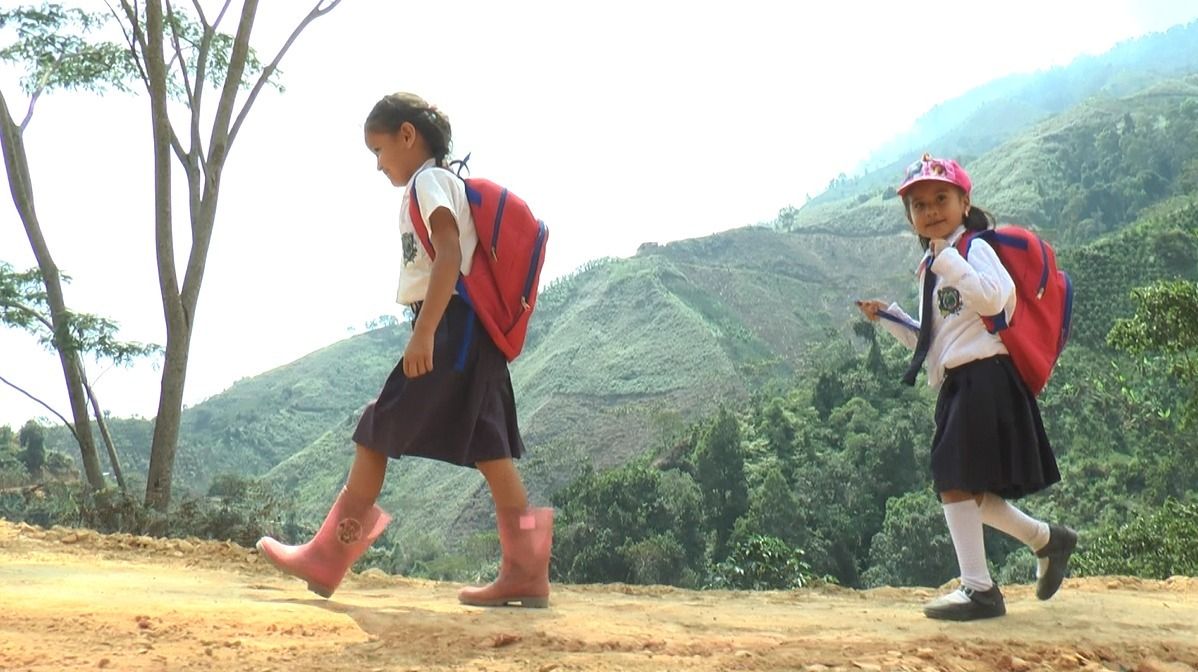 Cómo dejar atrás la violencia institucional y el olvido histórico: La radiografía de un perdón en El Playón
