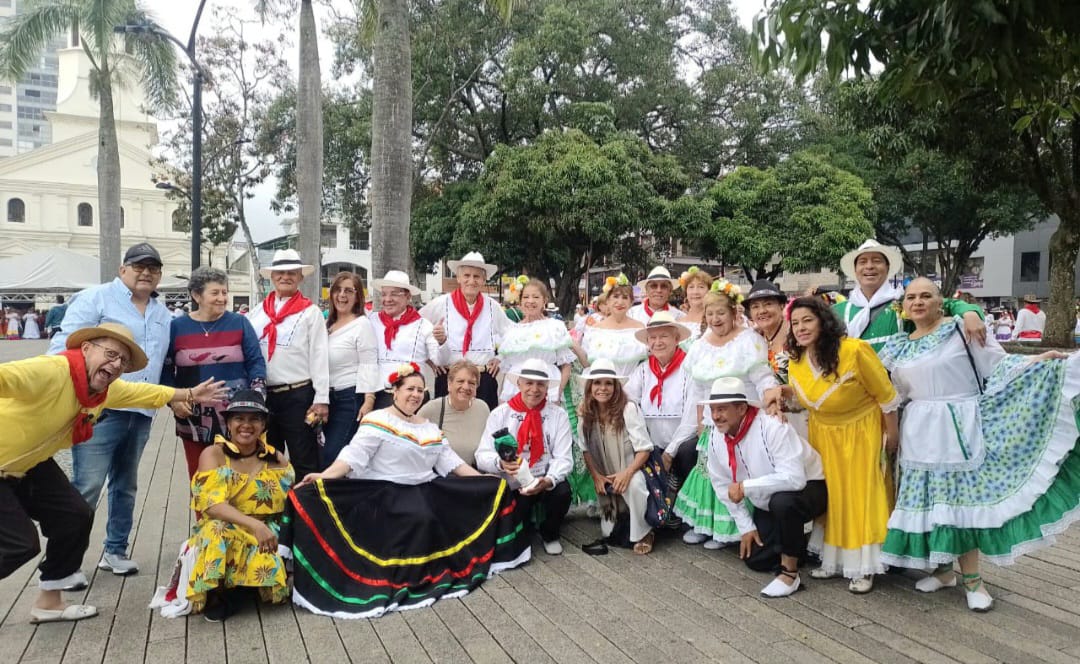 Grupo Anpecajanal celebró Día de la Danza
