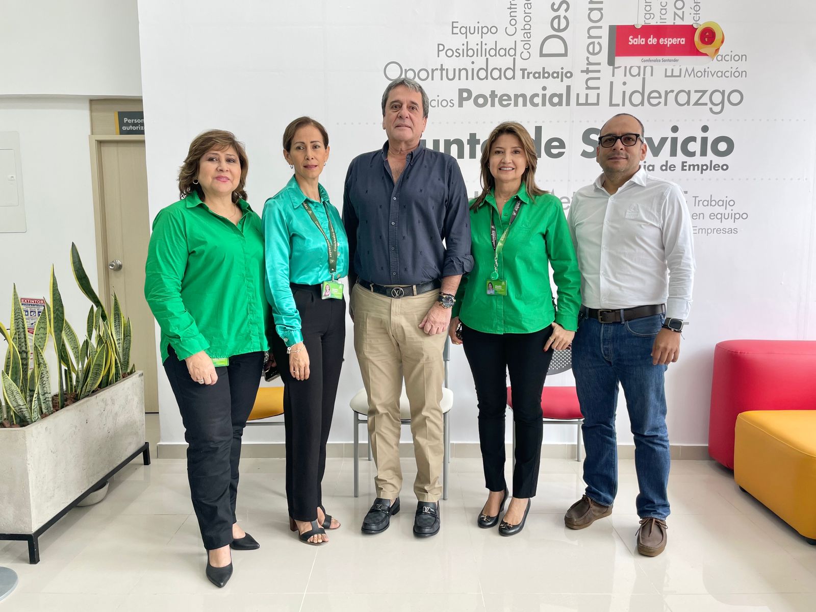 Comfenalco Santander abre centro de empleo en Girón