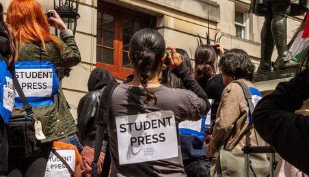 Los medios de comunicación estudiantiles lideran la cobertura de las protestas en los campus universitarios de columbia