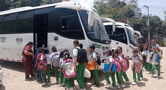 Suspenden transporte escolar en veredas de Bucaramanga