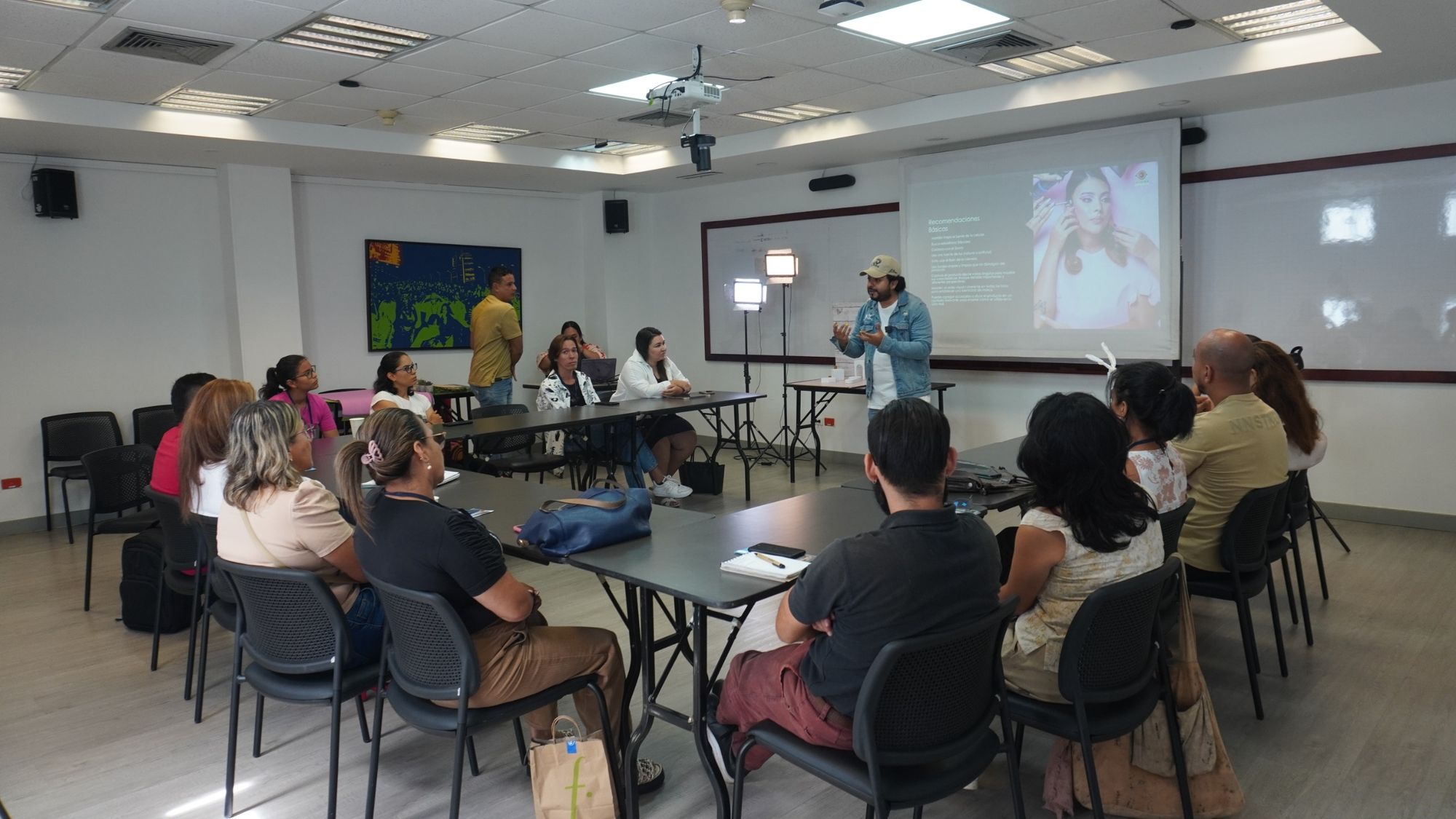 Empresas fortalecidas con tema Día Ruta F