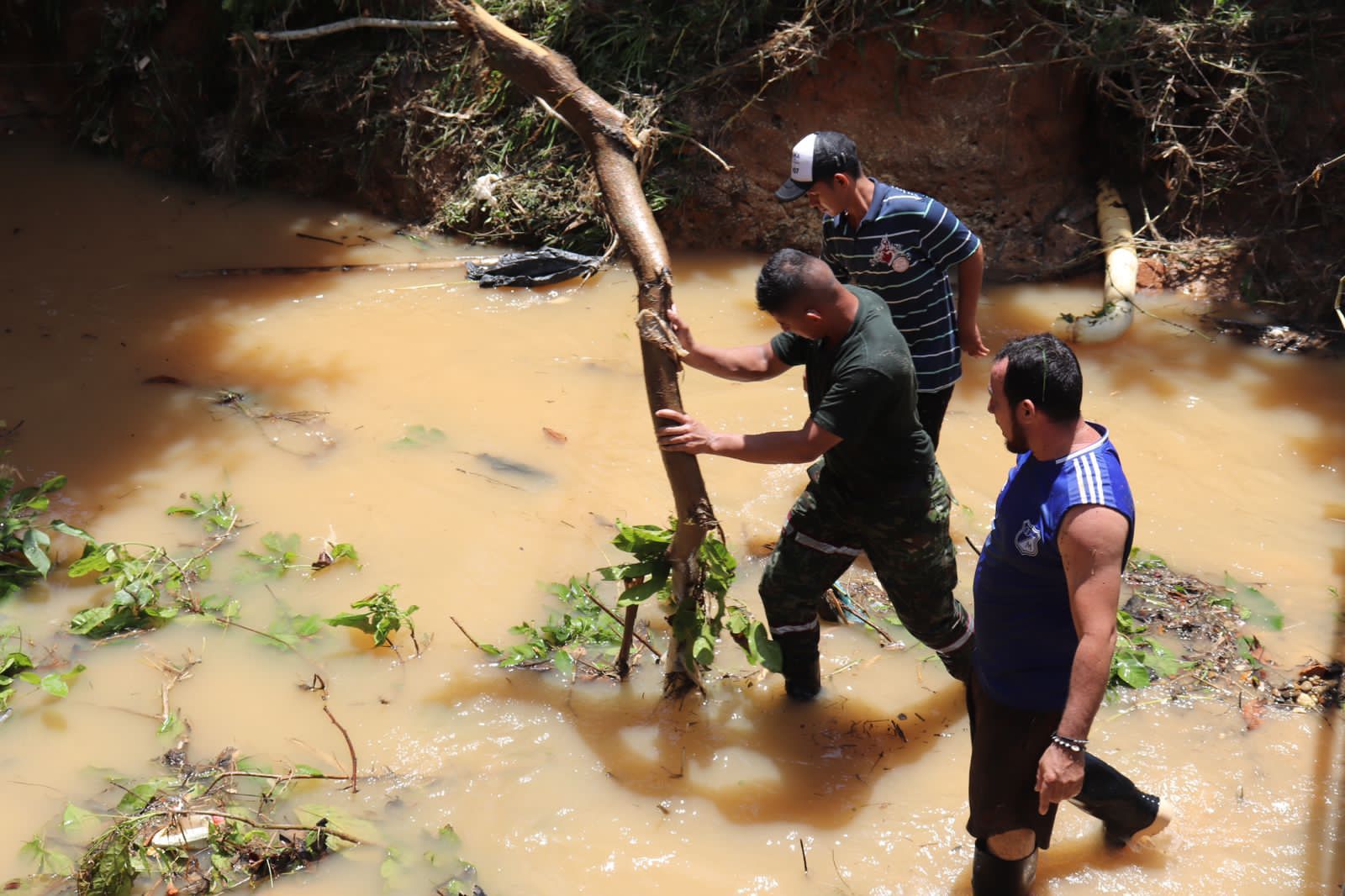 Graves inundaciones en Barrancabermeja