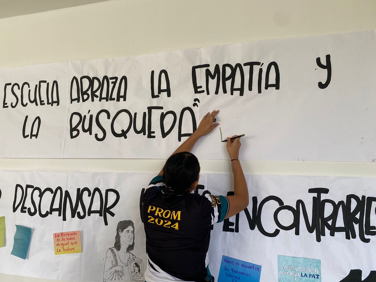 “La educación abraza la paz”: instituciones colombianas abrazan la búsqueda de desaparecidos