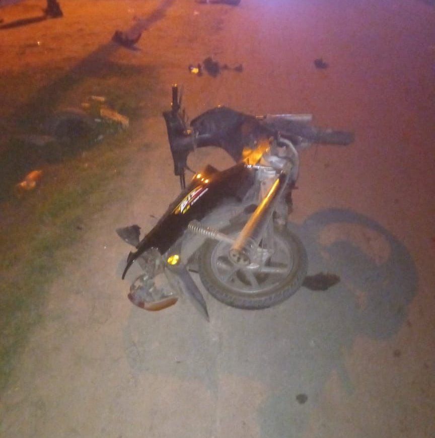 Tragedia en moto le cobró la vida a un joven