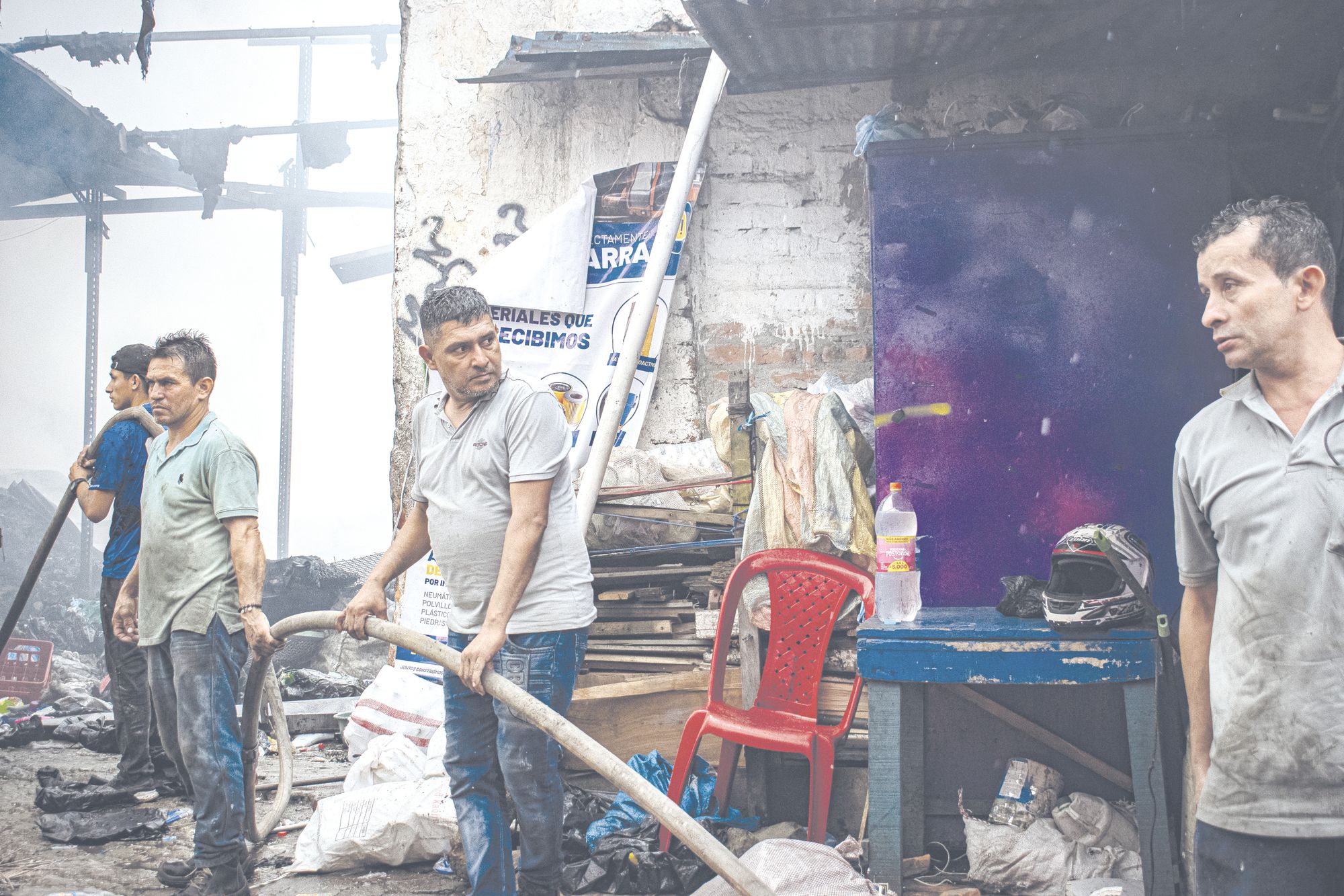 Una soldadura o un cortocircuito habrían ocasionado incendio en Chapinero