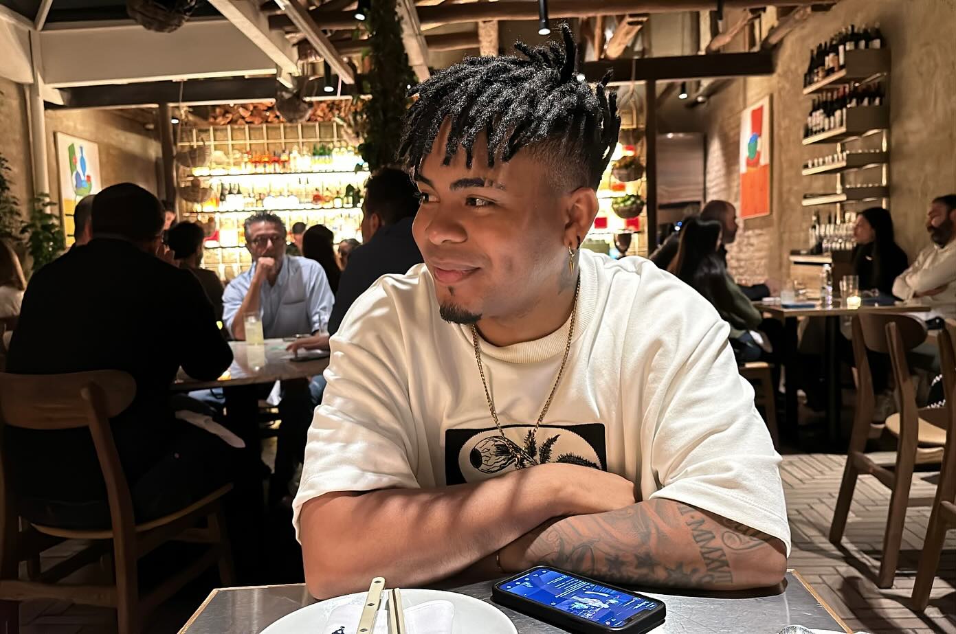 Osman irrumpe en el género Regional Mexicano con "Cuando me ven tomar"