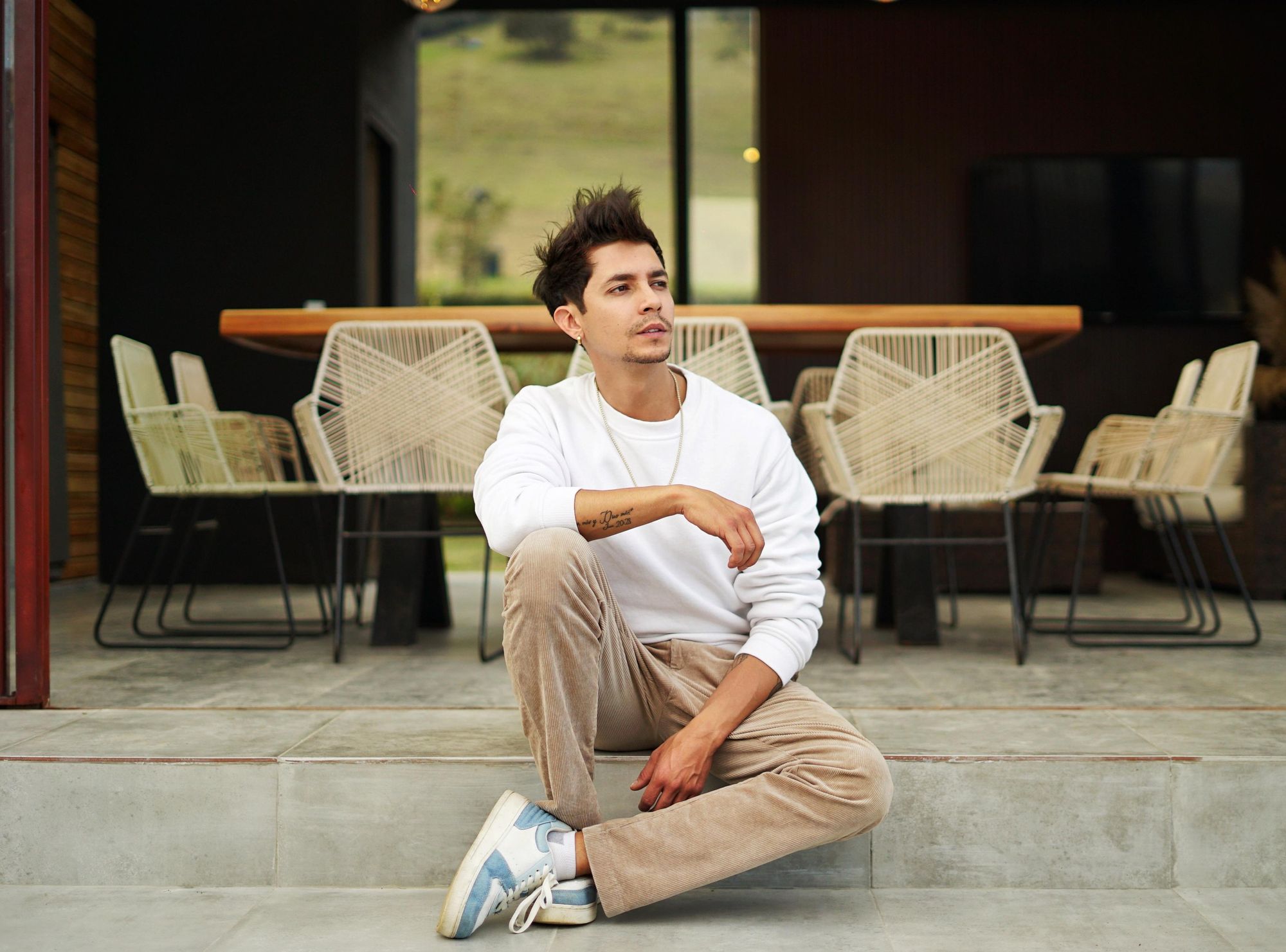 Kamilo Rentería rinde homenaje a los amores eternos