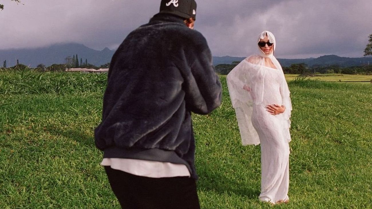 Hailey y Justin Bieber anunciaron en redes sociales que están esperando su primer hijo