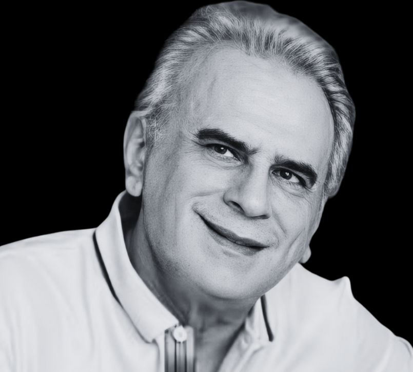 Asisten 80 personalidades entre ellas Eduardo Durán Gómez, presidente del Colegio de Notarios