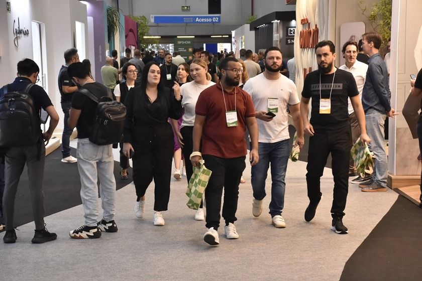 Empresarios de Santander presentes en feria de calzado en Brasil