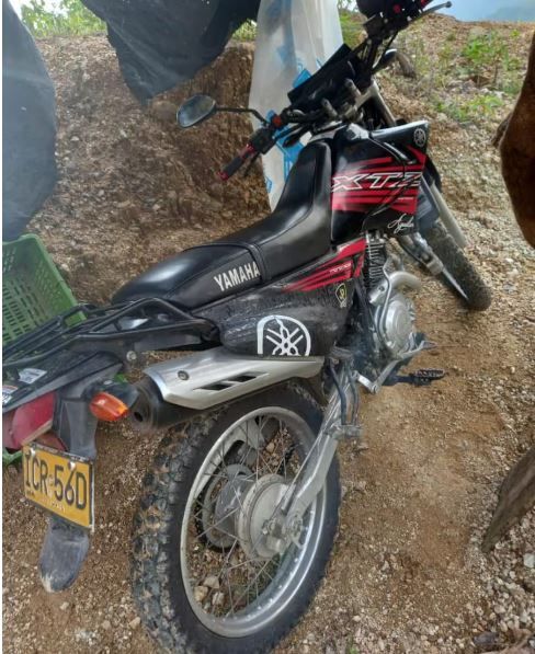 Con pistola en mano le robaron la moto en la vía El Playón - San Alberto