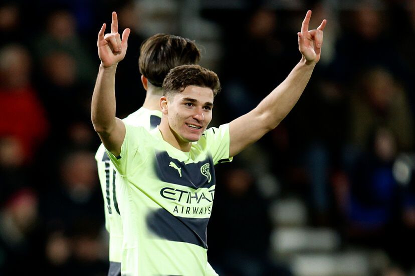 Julián Álvarez en la mira de los grandes clubes europeos