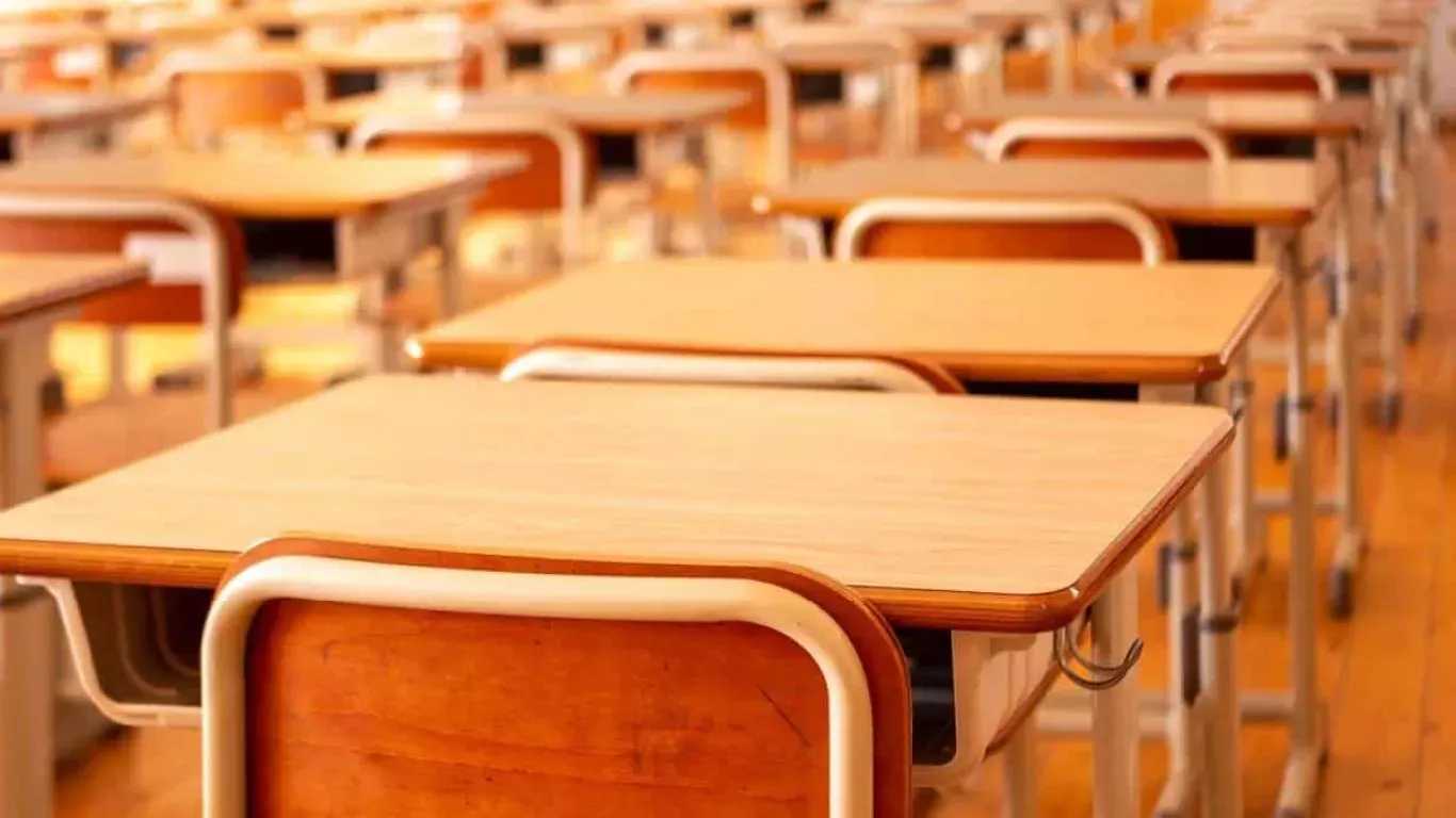 Profesor bumangués estrena sanción por andar de irrespetuoso