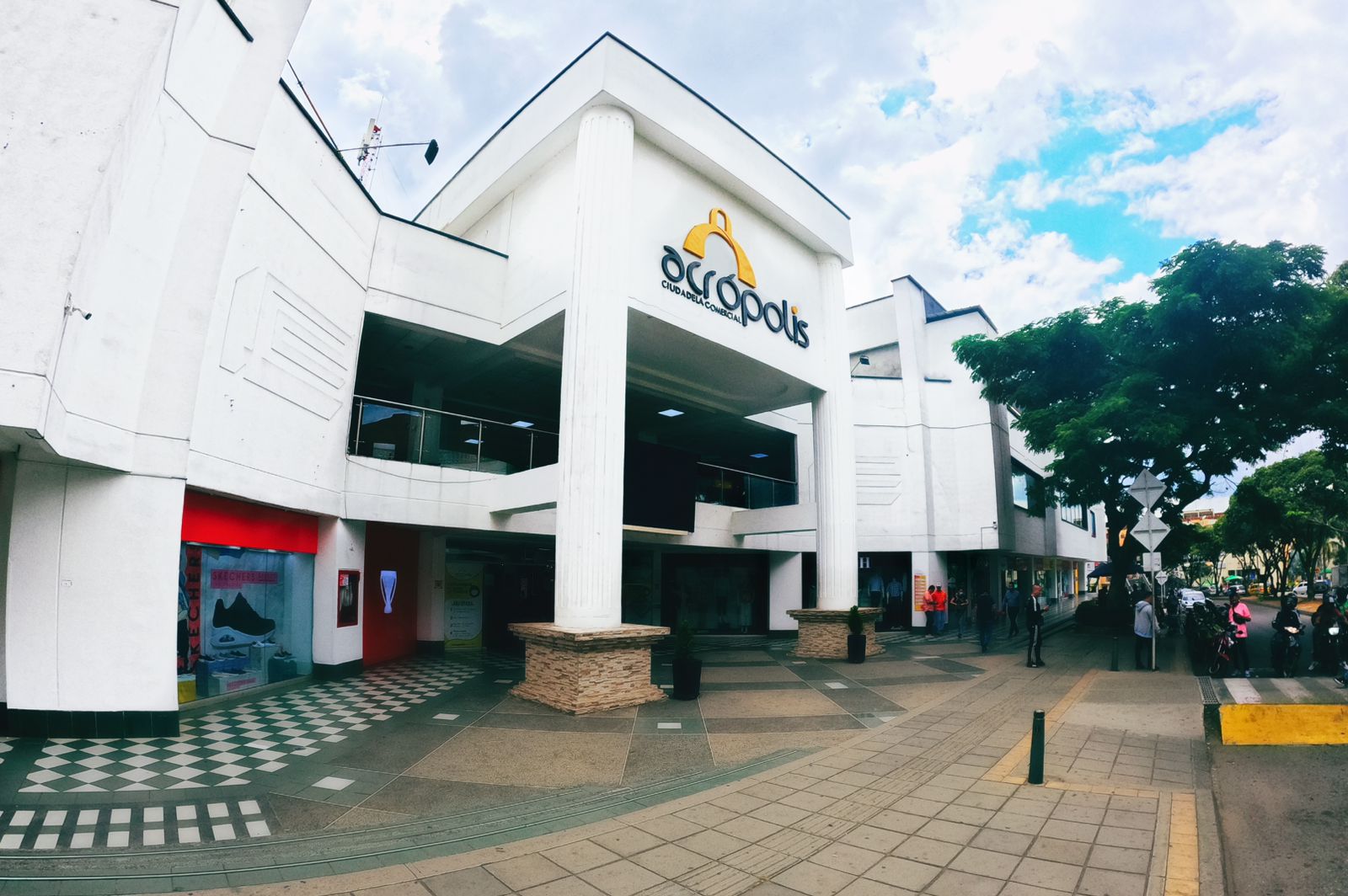 Feria Acrópolis en Bucaramanga celebrará a Papá durante el puente festivo