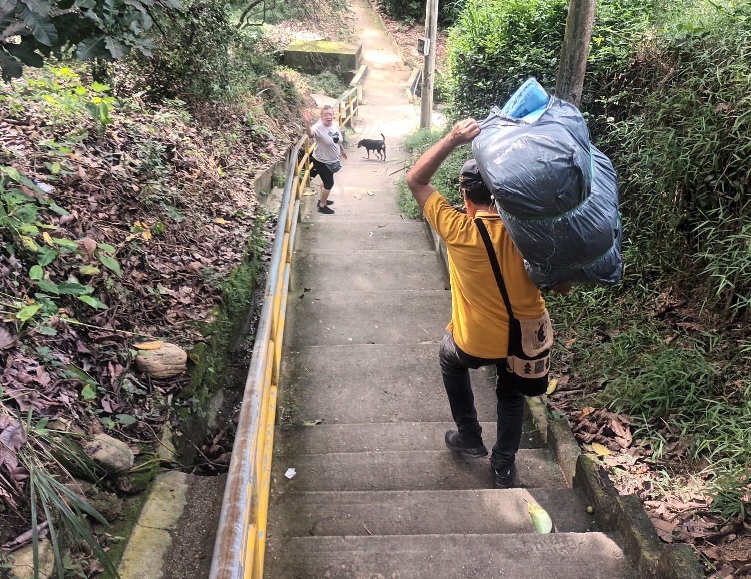 Estrategia en los barrios para cortarle las alas al dengue